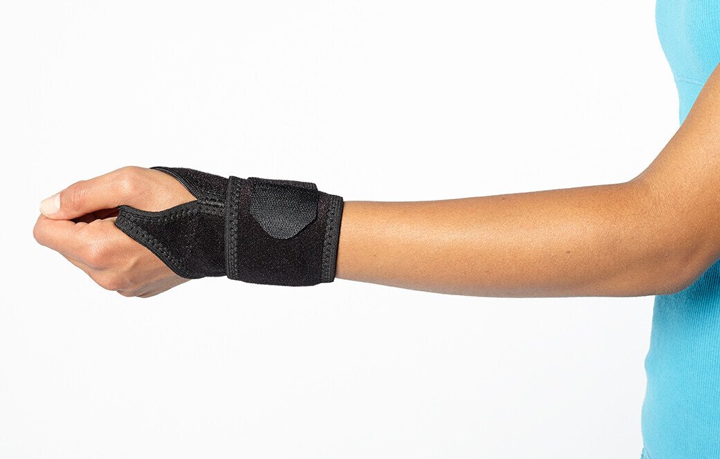 Bioskin Boomerang Wrist Wrap Health7